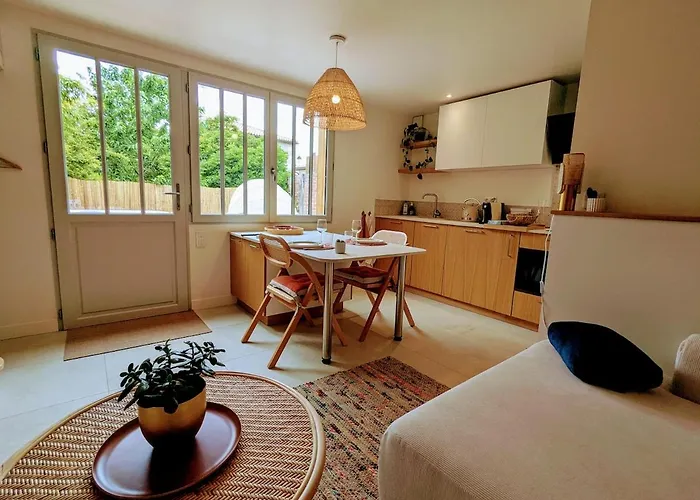 Villa La Rue Perdue - & La Réole